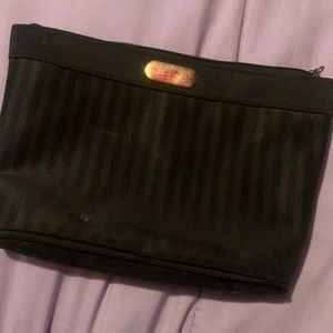 Makeup pouch